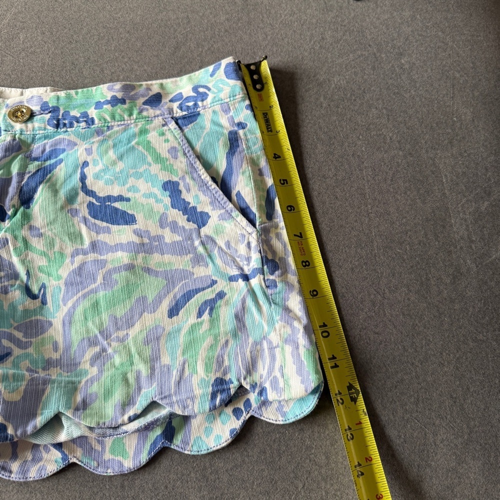 Lilly Pulitzer Women's Lilac Nice Buttercup Shorts 2 - Picture 6 of 8
